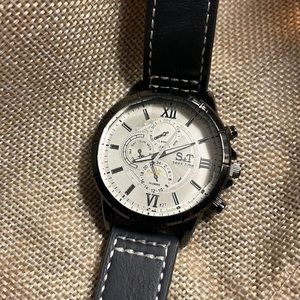 trendy men’s twist watch; yes it works